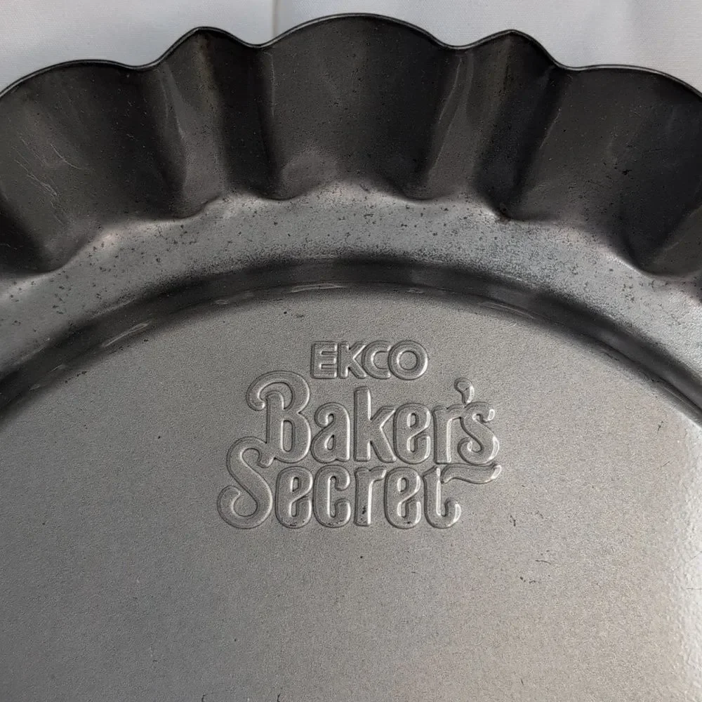 Ekco Baker's Secret Duncan Hines Tiara Desserts Tart Pie Cake Plate